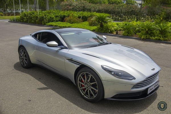 2021 Aston Martin DB11 GT